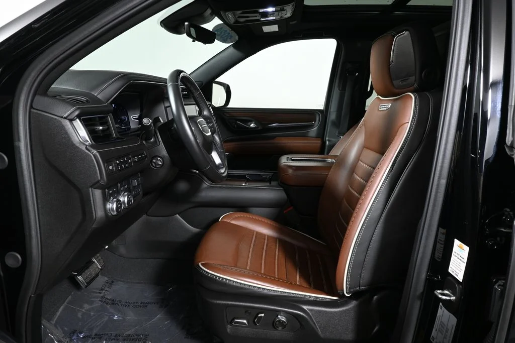 Used 2024 Black GMC Denali Ultimate image 3