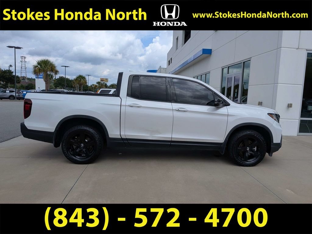 Used 2023  Honda Black Edition image 9