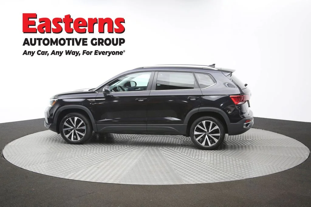 Used 2024 Black Volkswagen 1.5T SE image 58