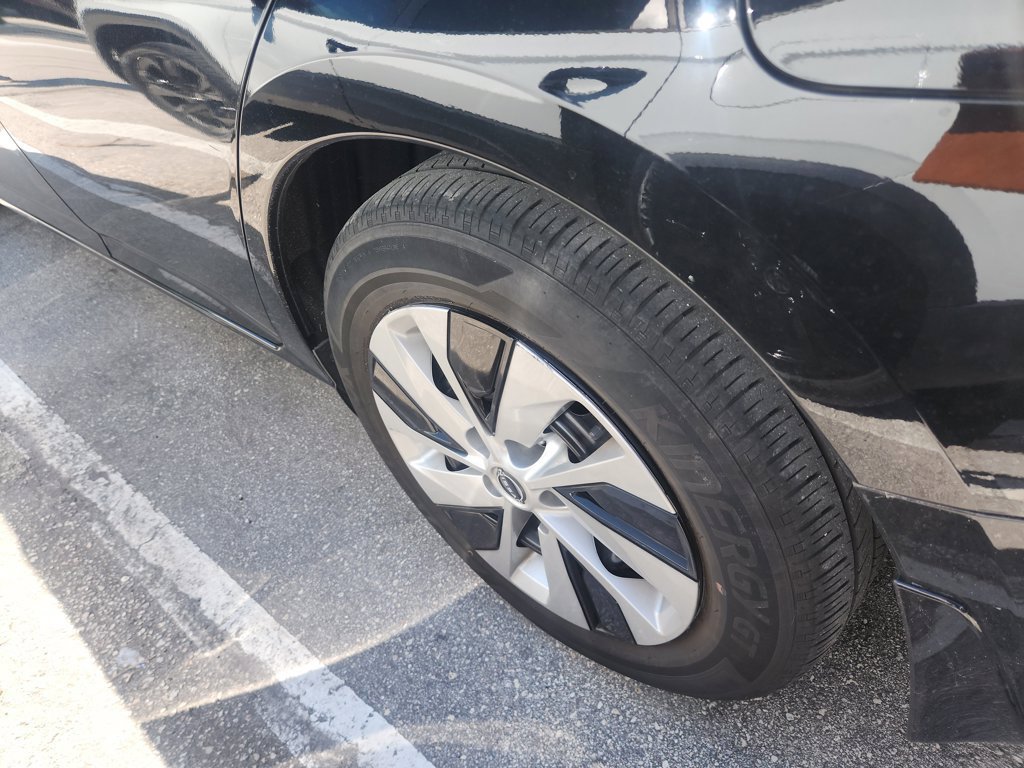 Used 2024 Black Nissan 2.5 S image 9