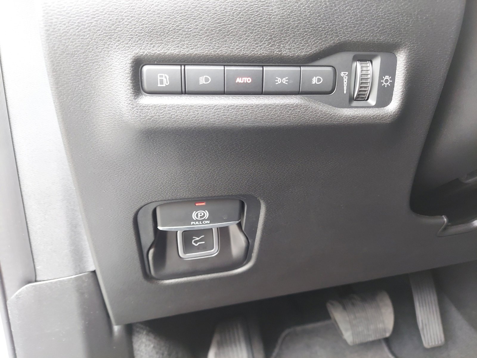 New 2026 Bright White Clearcoat Jeep Limited image 27