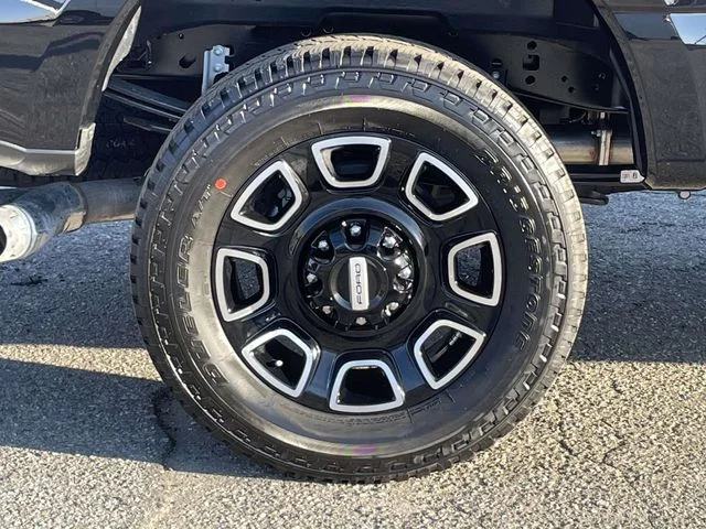 New 2026 Agate Black Metallic Ford F-250® Platinum® image 8