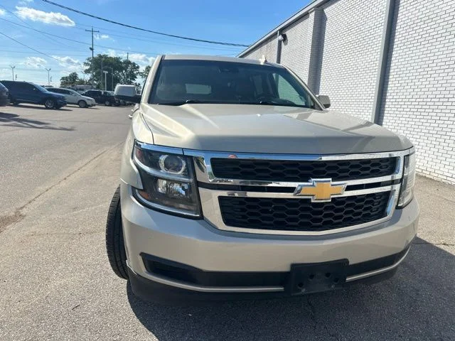 Used 2016 Champagne Silver Chevrolet LT image 3
