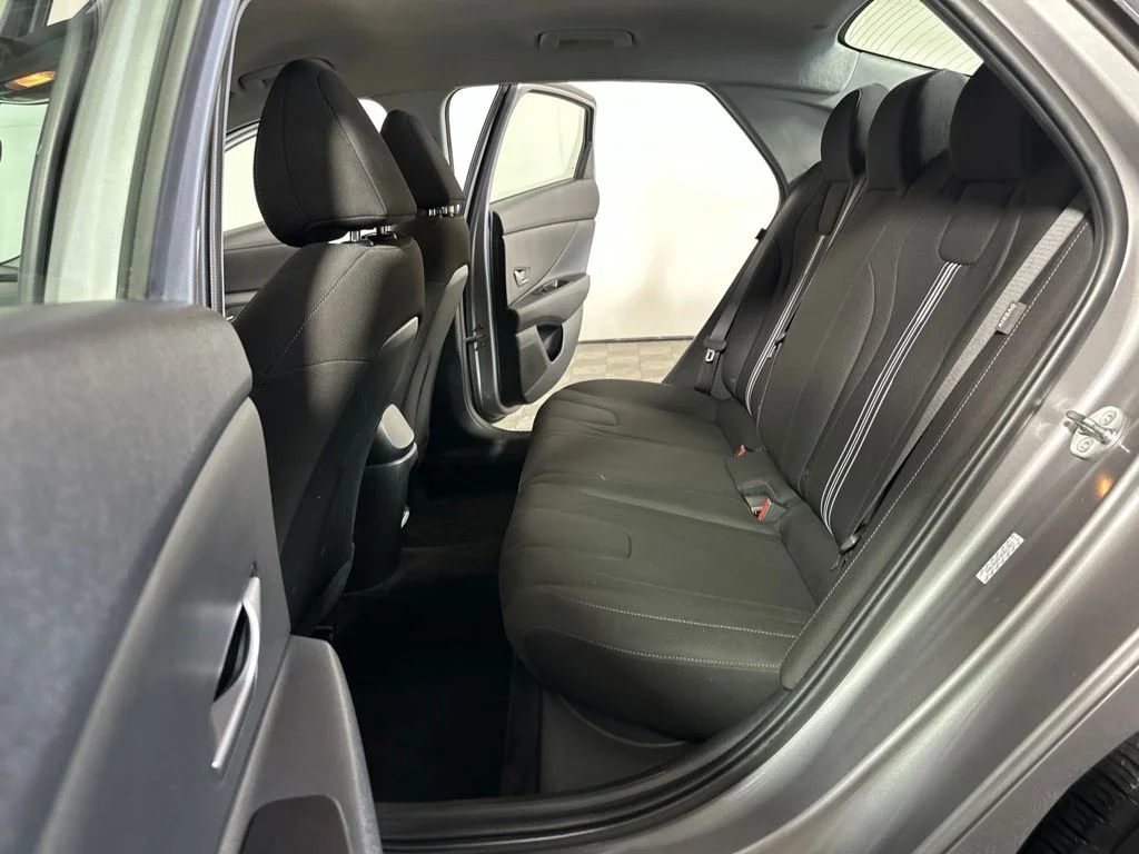 Used 2024 Fluid Metal Hyundai SEL image 19