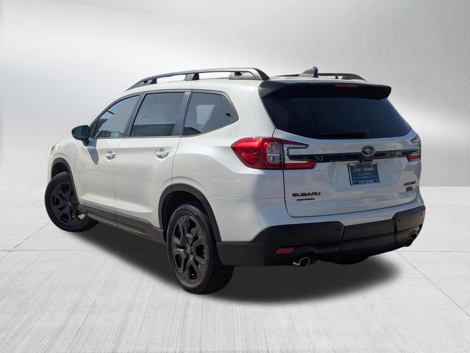 New 2026 CRYSTAL WHITE PEARL Subaru Onyx Edition Touring 7-Passenger image 10