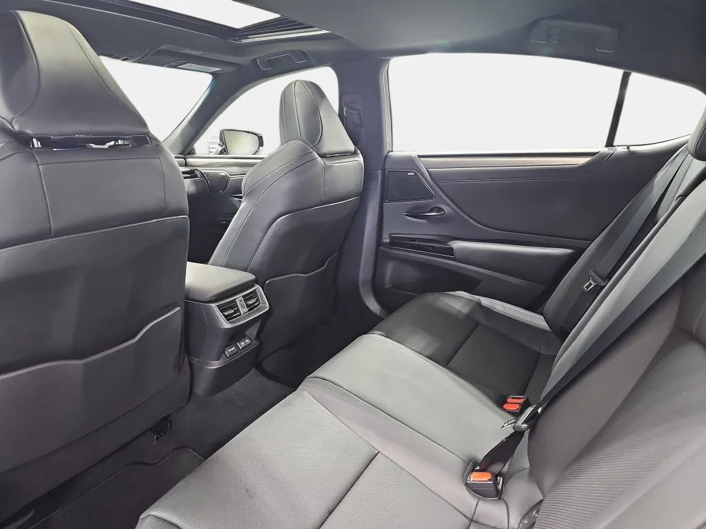 Used 2024 White Lexus 350 F Sport image 13