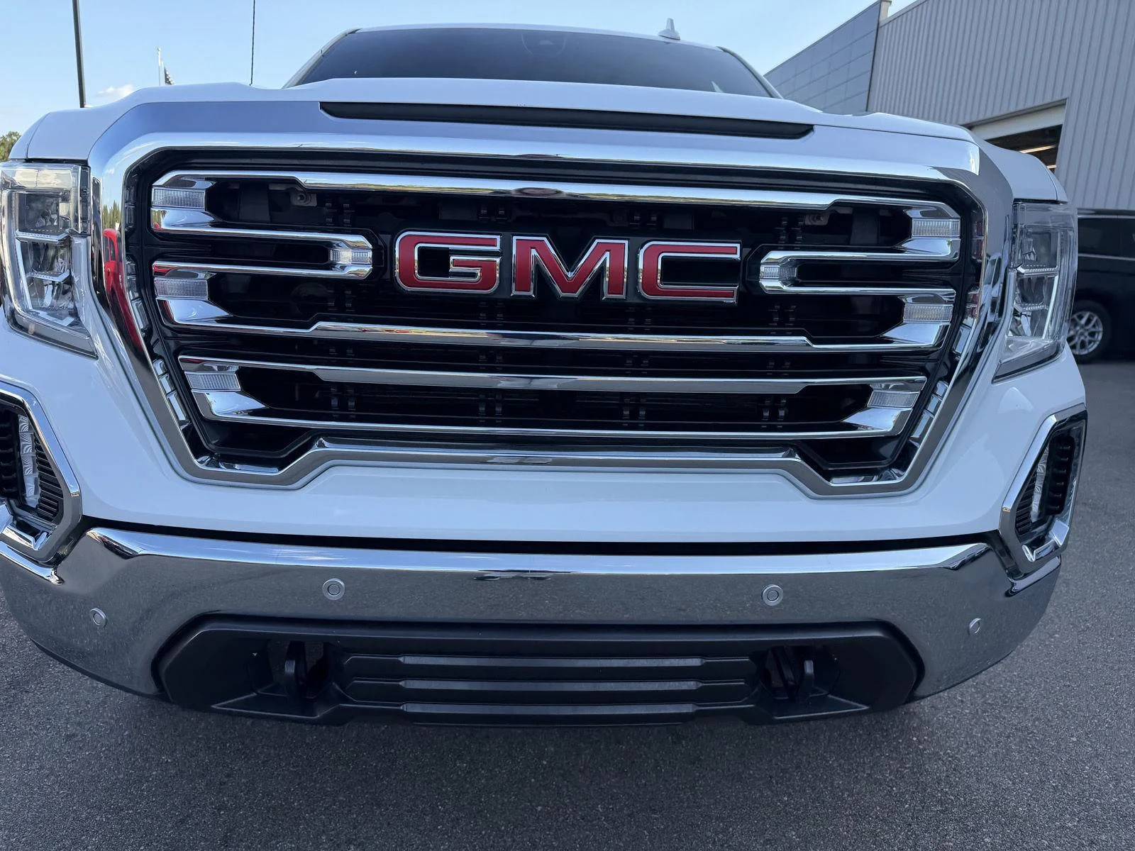 Used 2020 Summit White GMC SLT image 23