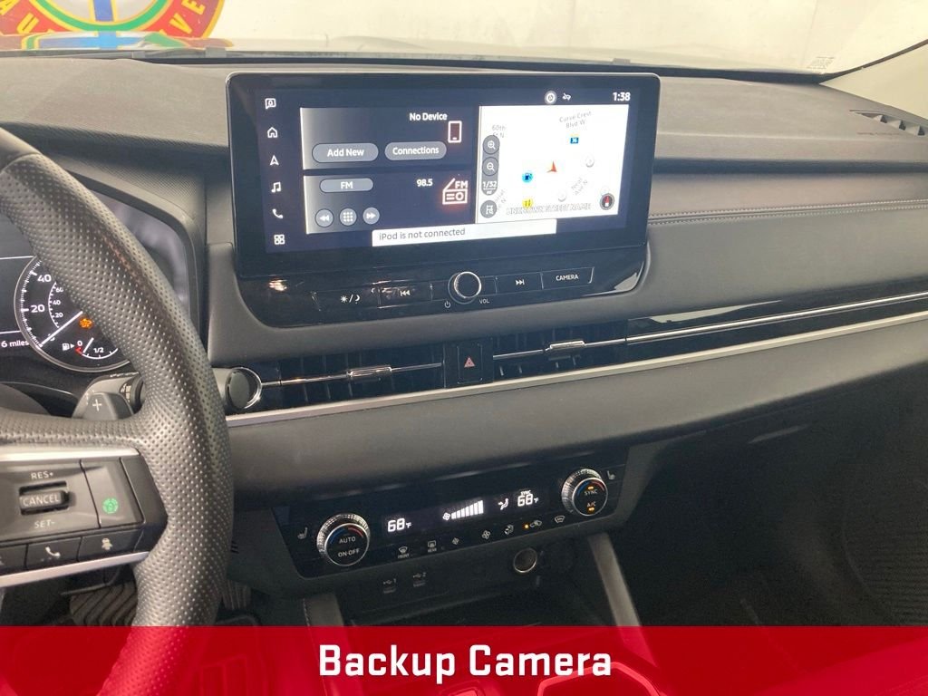 Used 2025 Gray Mitsubishi SE image 2