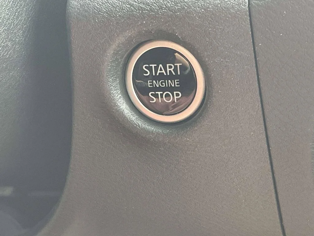 Used 2024 Gray Nissan SV image 18