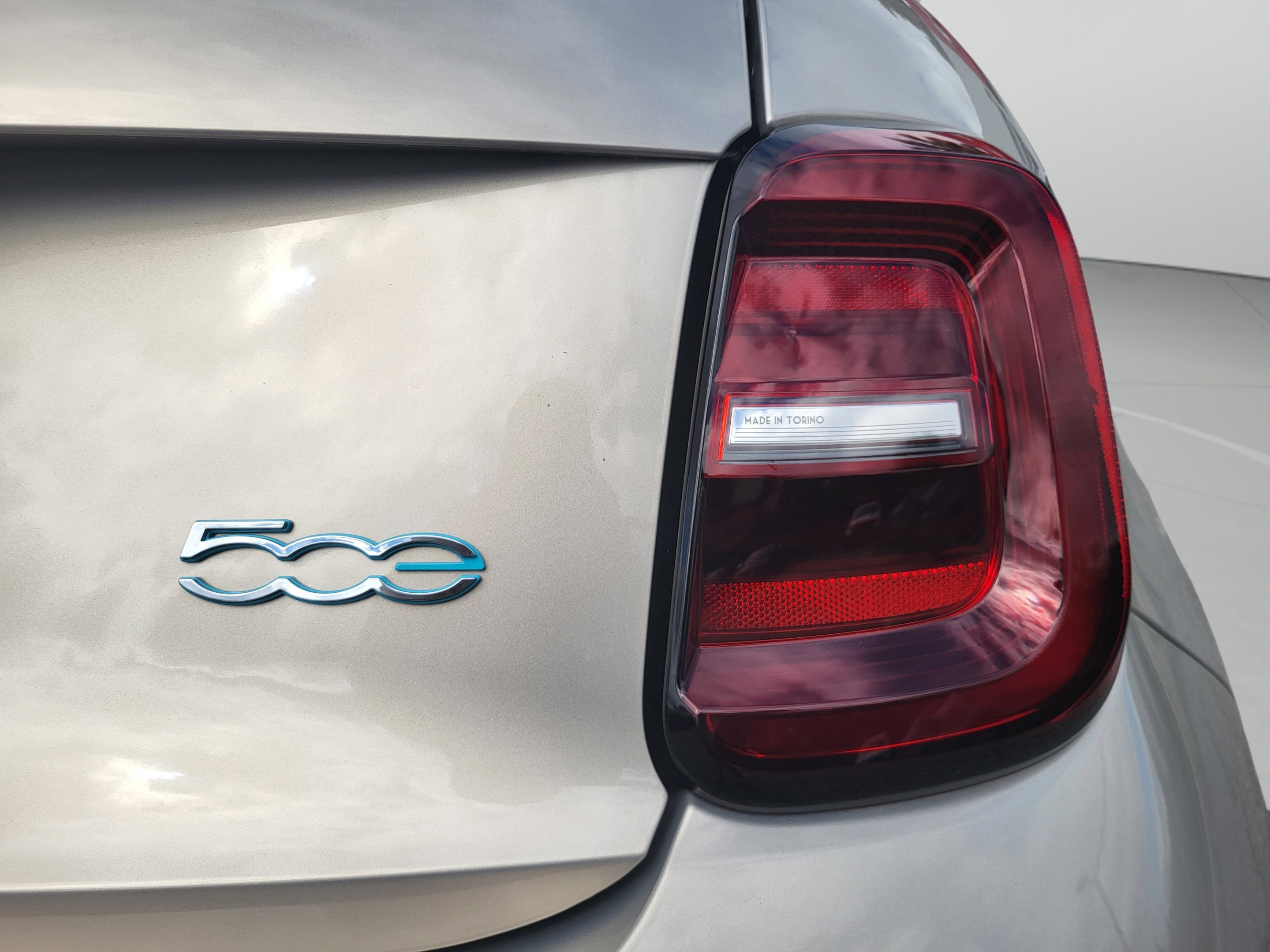 2025 FIAT 500e Base - Photo 21