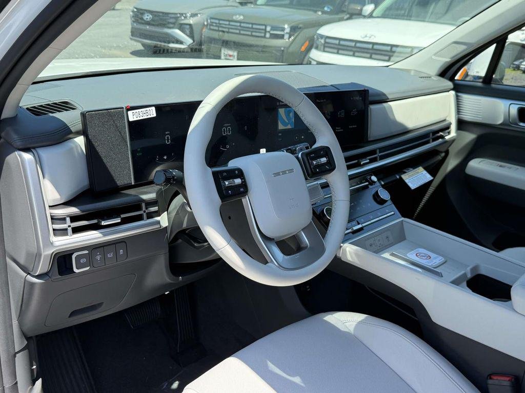 New 2026 White Hyundai SE image 2