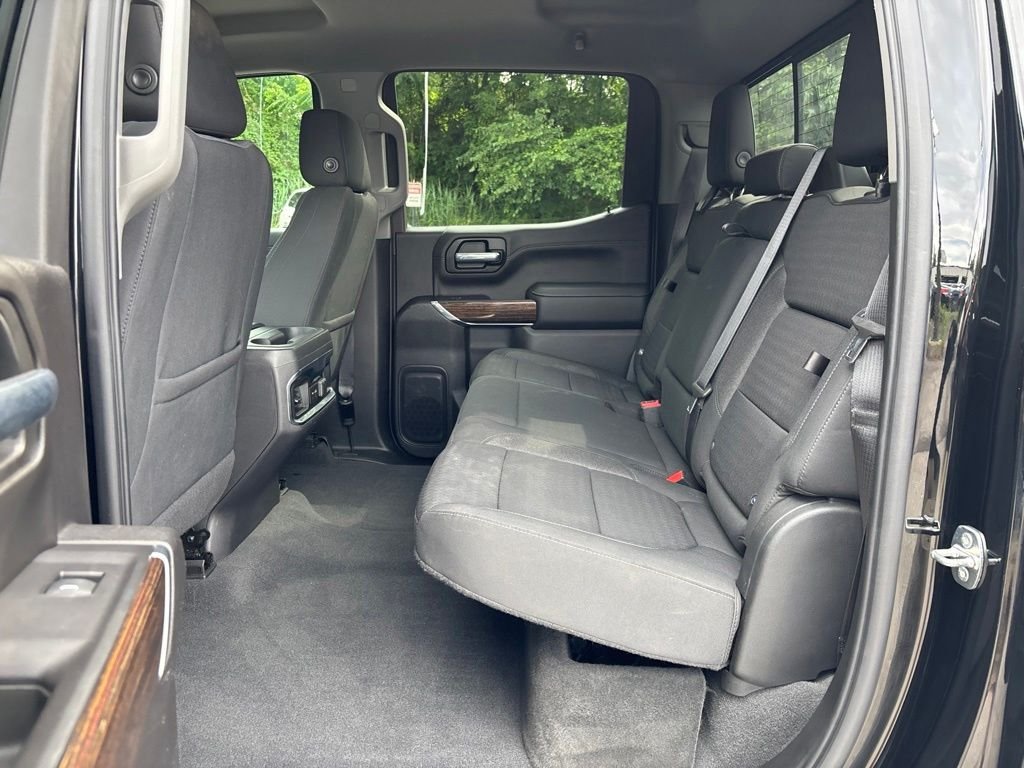 Used 2020 Black GMC Elevation image 28