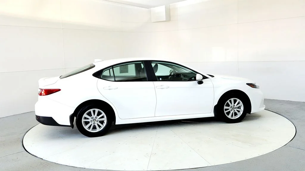 Used 2025 White Toyota LE image 6