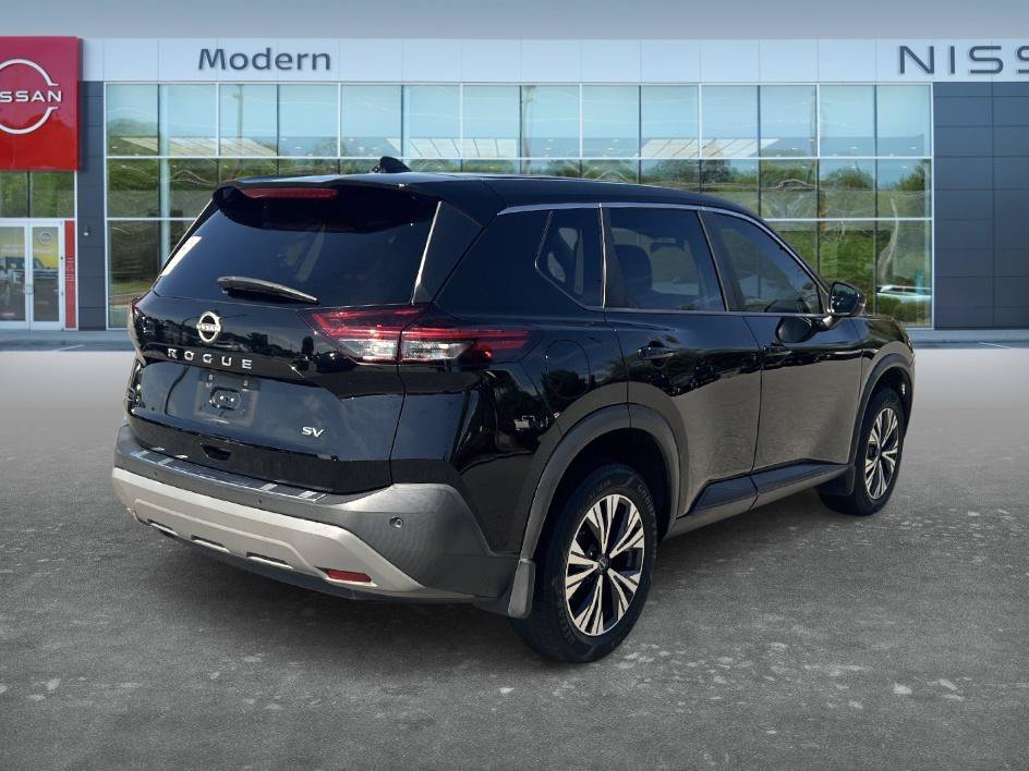 Used 2022 Super Black Nissan SV image 5