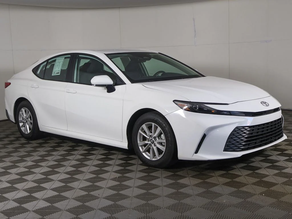 Used 2025 White Toyota LE image 42