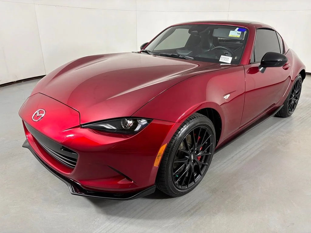 Used 2025 Red Mazda Club image 6