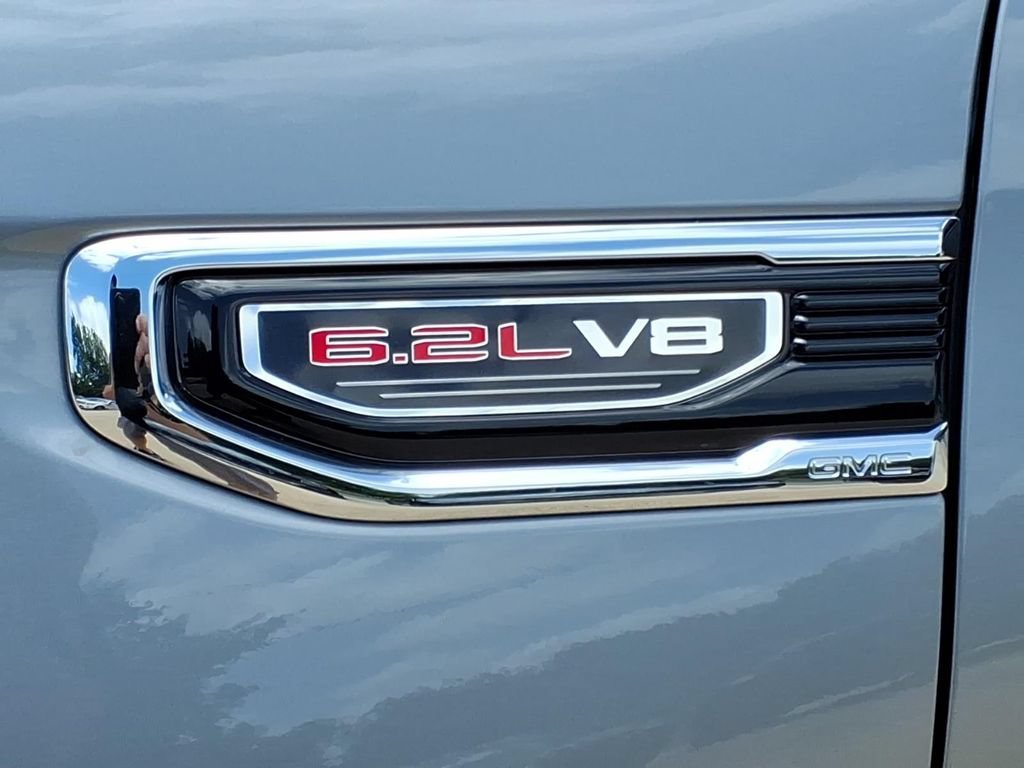 2026 GMC Sierra 1500 SLT - Photo 10