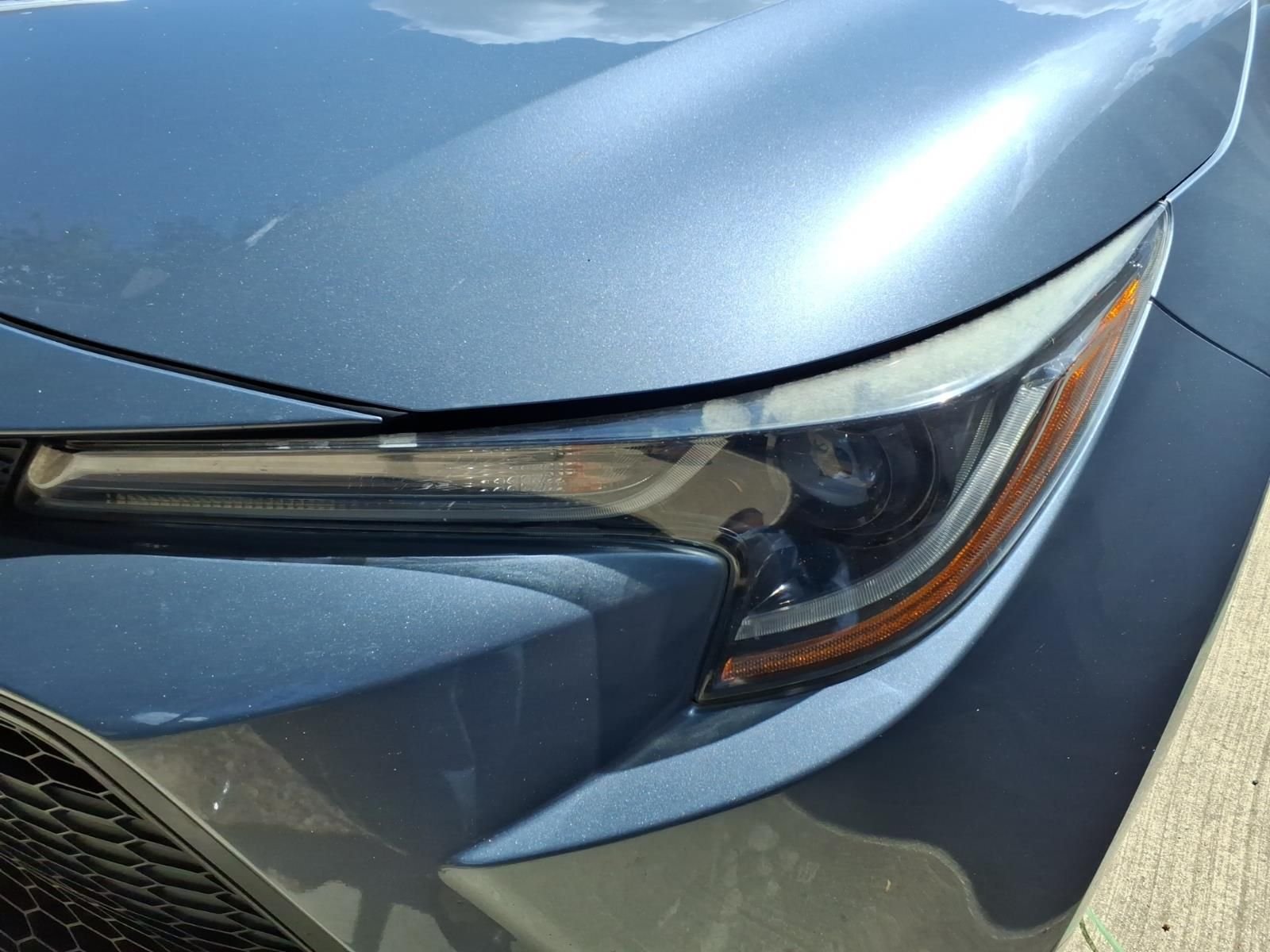 Used 2020 Celestite Toyota LE image 5