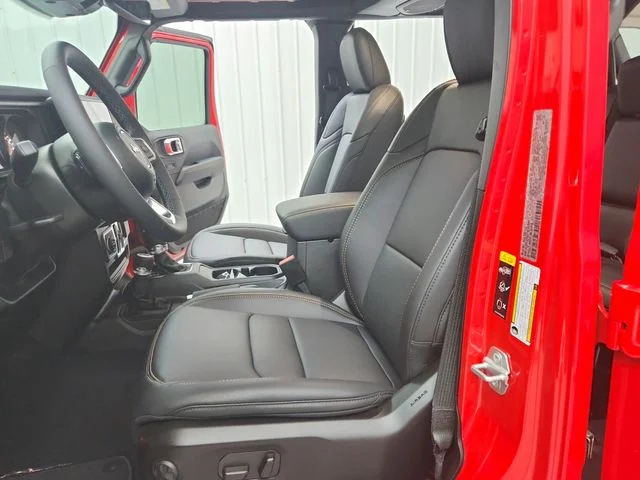 New 2026 Firecracker Red Clear-Coat Exterior Paint Jeep Sahara image 20