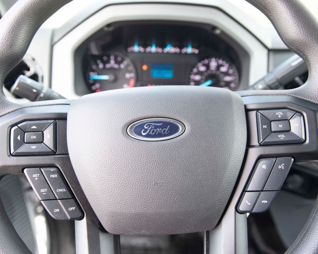 New 2025 Oxford White Ford Base image 22