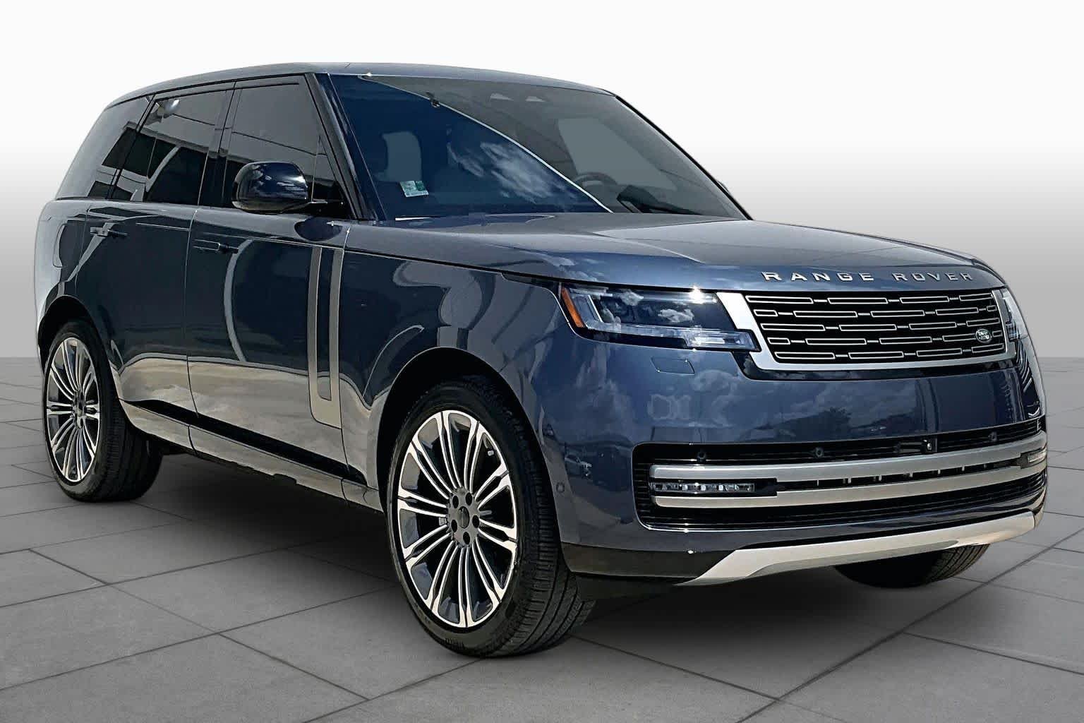 Pre-Owned 2026 Land Rover Range Rover SE