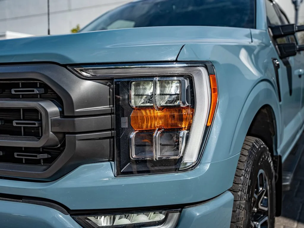 Used 2023 Area 51 Blue Ford XLT image 13