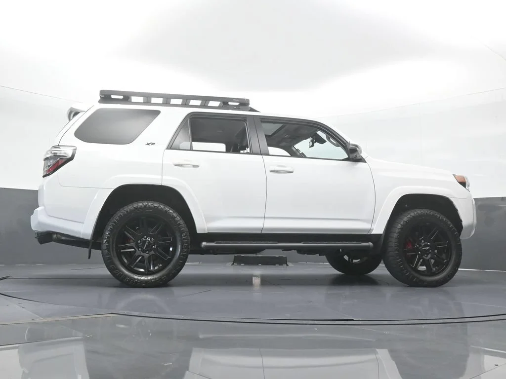 Used 2024 Ice Toyota SR5 Premium image 61