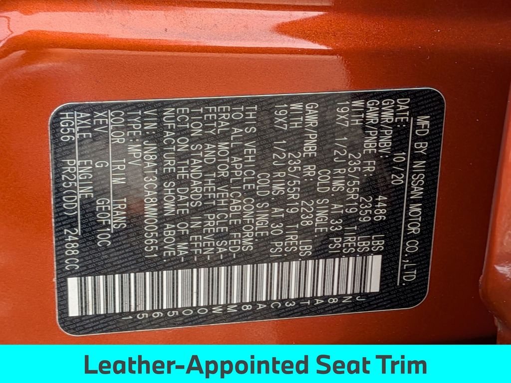 Used 2021 Orange Nissan SL image 32