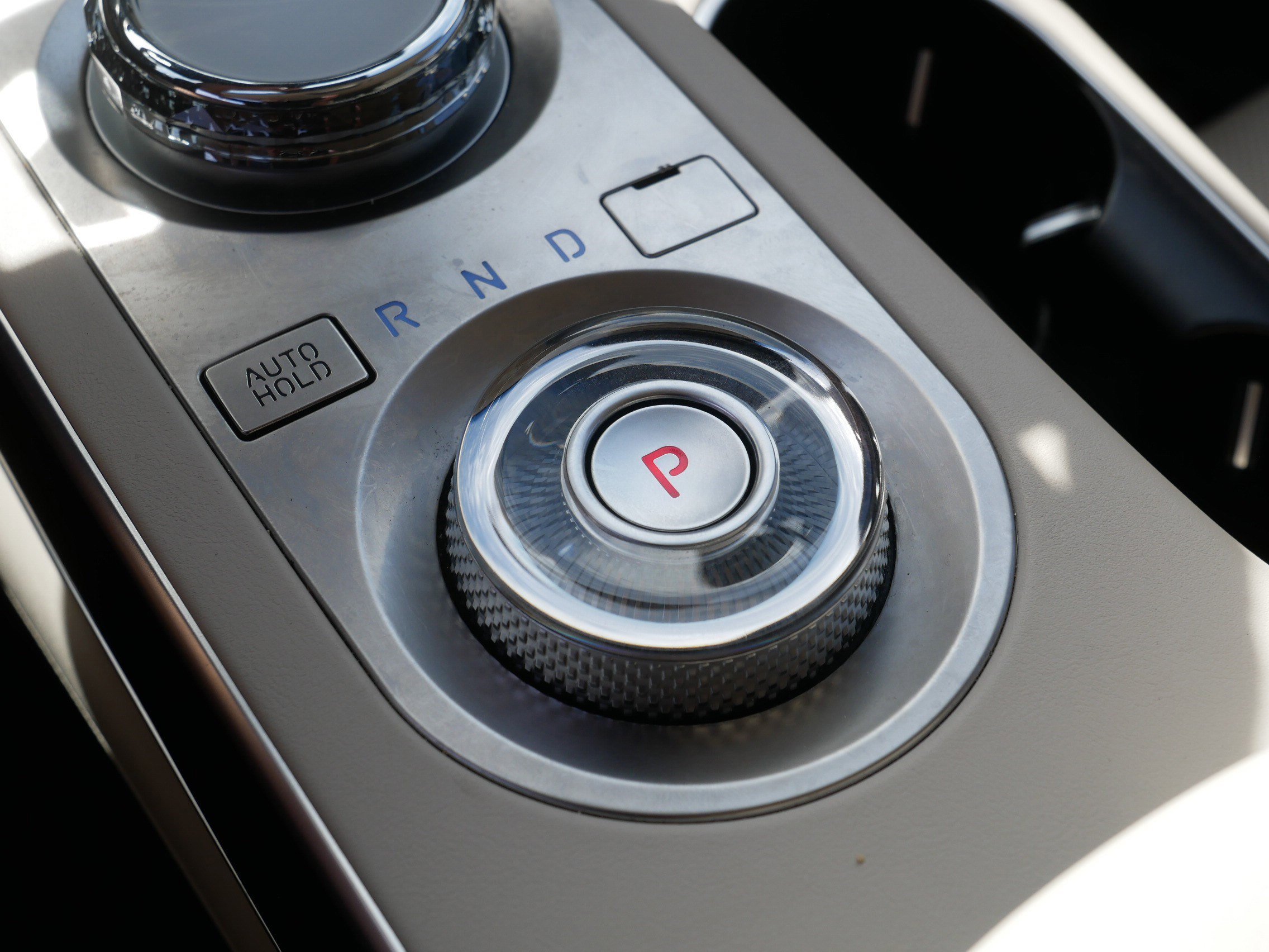2022 GENESIS GV70 Standard - Photo 24