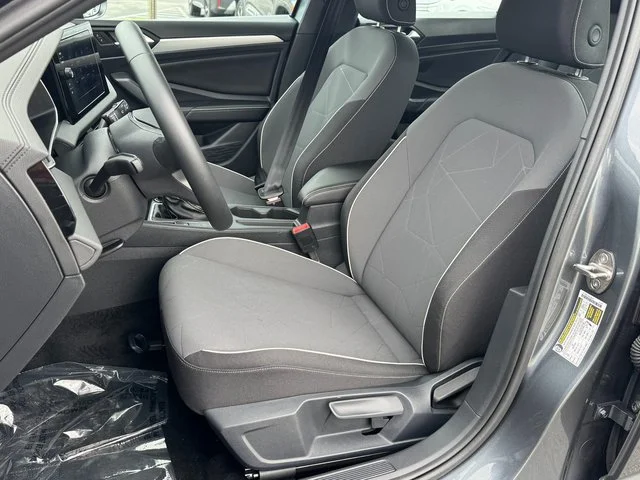 Used 2026 Gray Volkswagen 1.5T Sport image 7