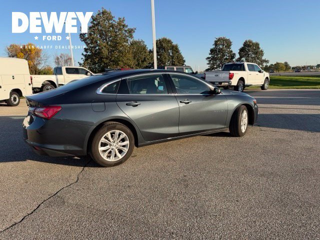 Used 2020 Shadow Gray Metallic Chevrolet LT image 14
