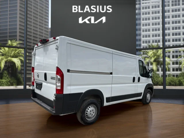 Used 2025 White Ram Base image 5
