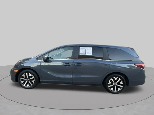 Used 2025 Silver Honda EX-L image 35
