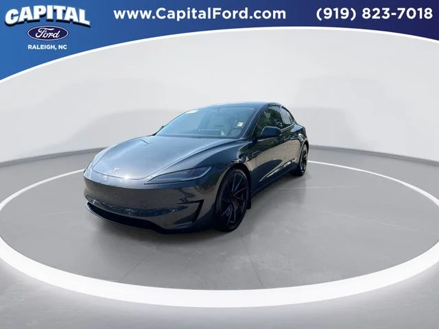 Used 2025  Tesla Performance image 4