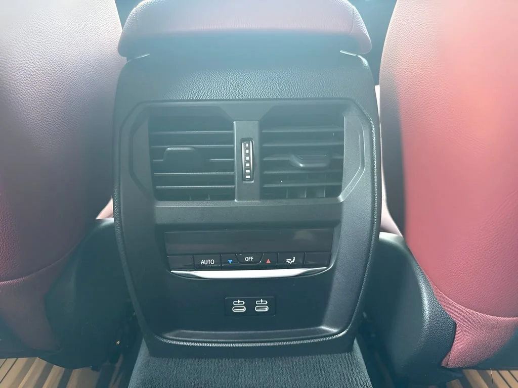 Used 2023  BMW 430i image 18