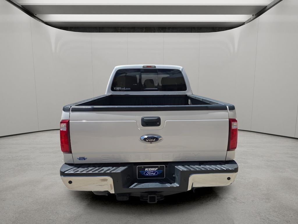 Used 2016 White Ford LARIAT image 4