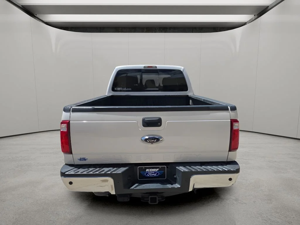 Used 2016 White Ford LARIAT image 4