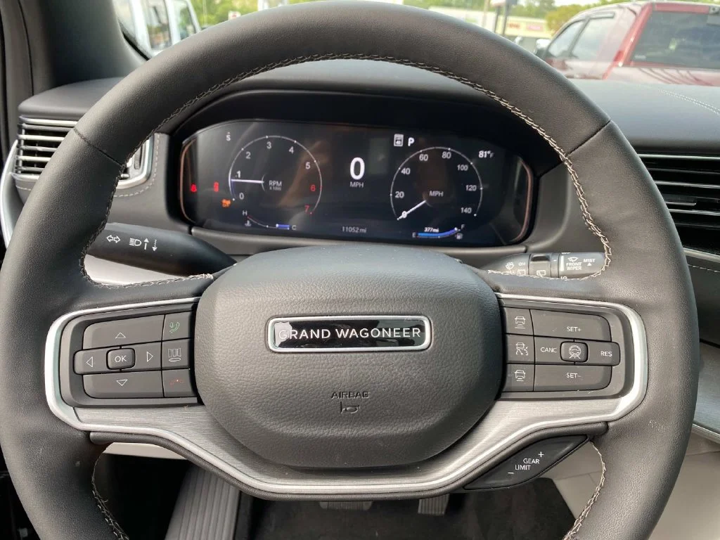 Used 2026 Black Jeep Limited Reserve image 18