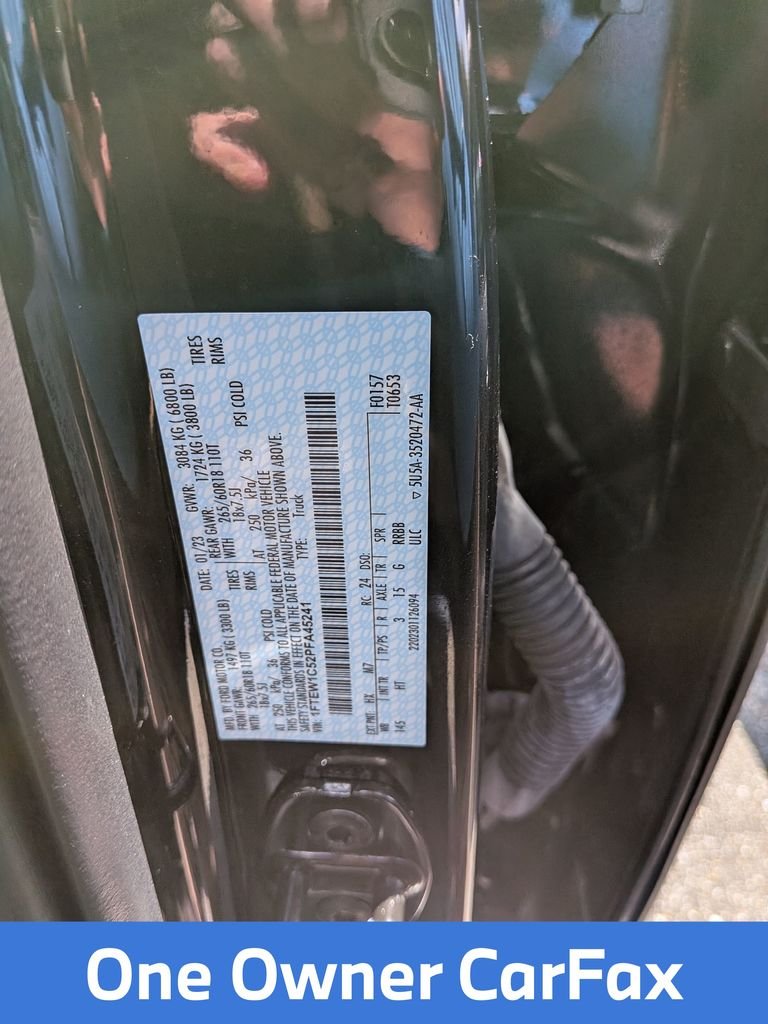 Used 2023 Blue Ford Lariat image 9