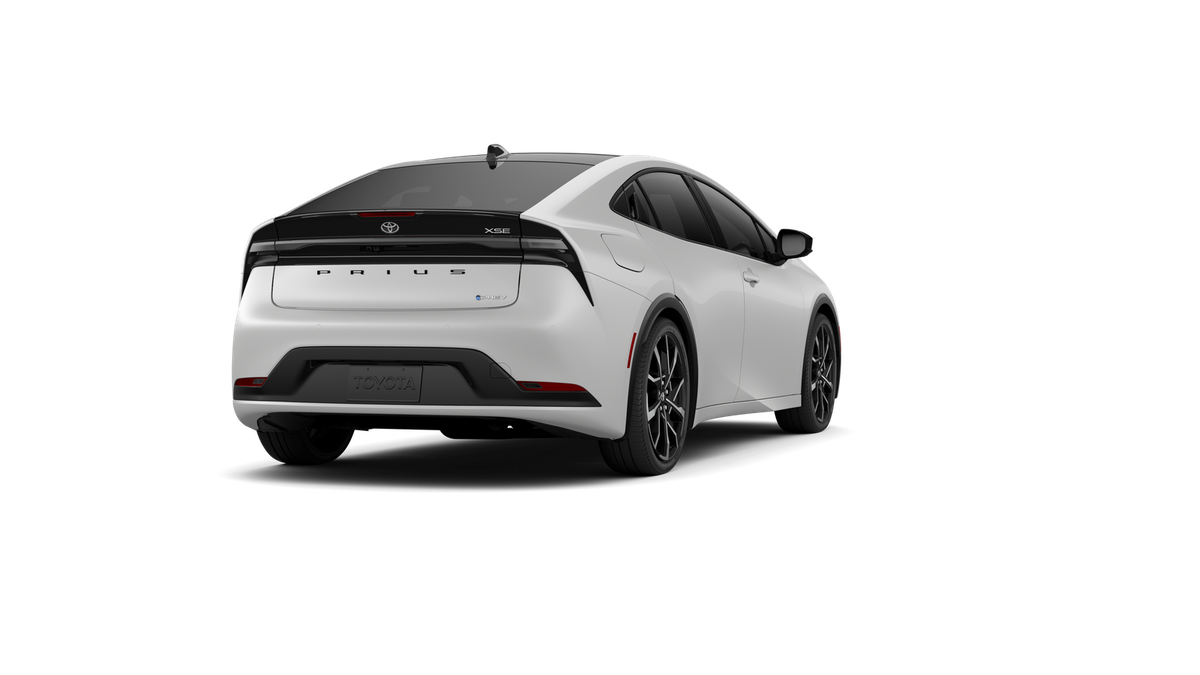 New 2027 Wind Chill Pearl Toyota XSE Premium image 9
