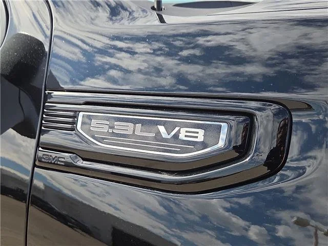 New 2026 Onyx Black GMC Pro image 8