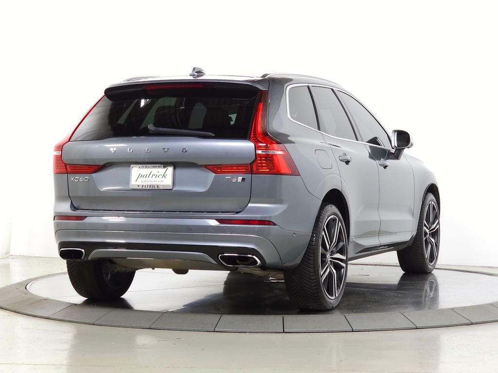 Used 2019 Osmium Gray Metallic Volvo T6 R-Design image 10