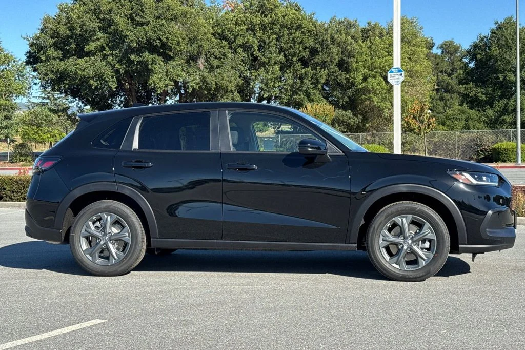 New 2027 Crystal Black Pearl Honda LX image 3