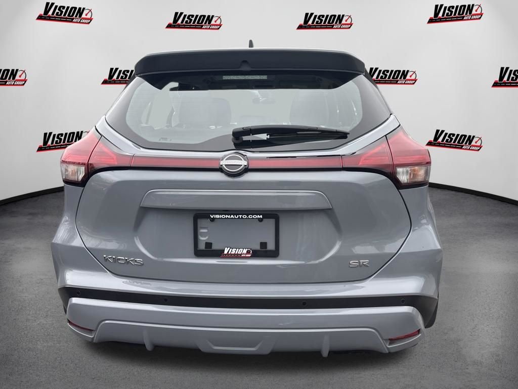 Used 2024 Gray Nissan SR image 6