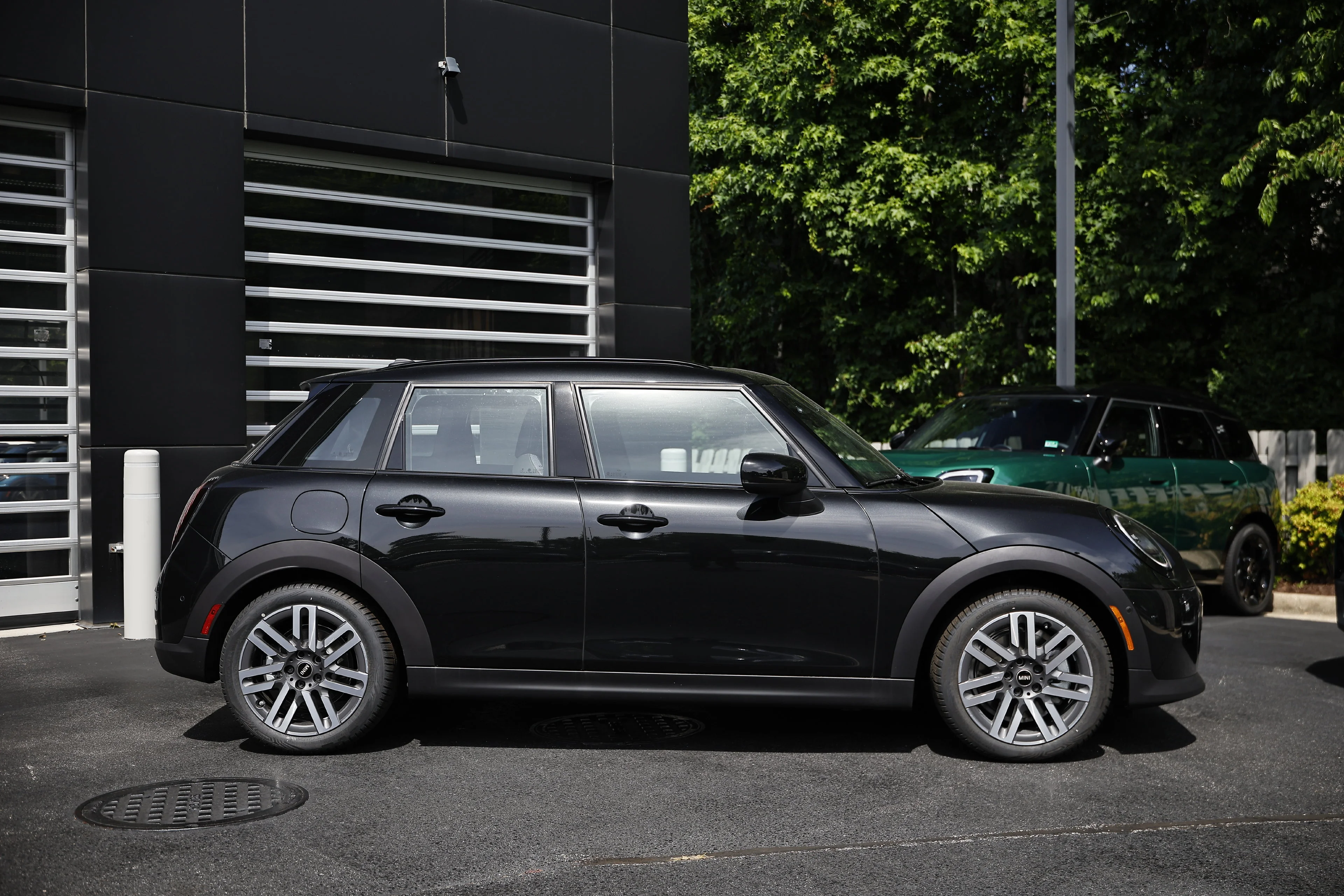 New 2026 Midnight Black MINI  image 4