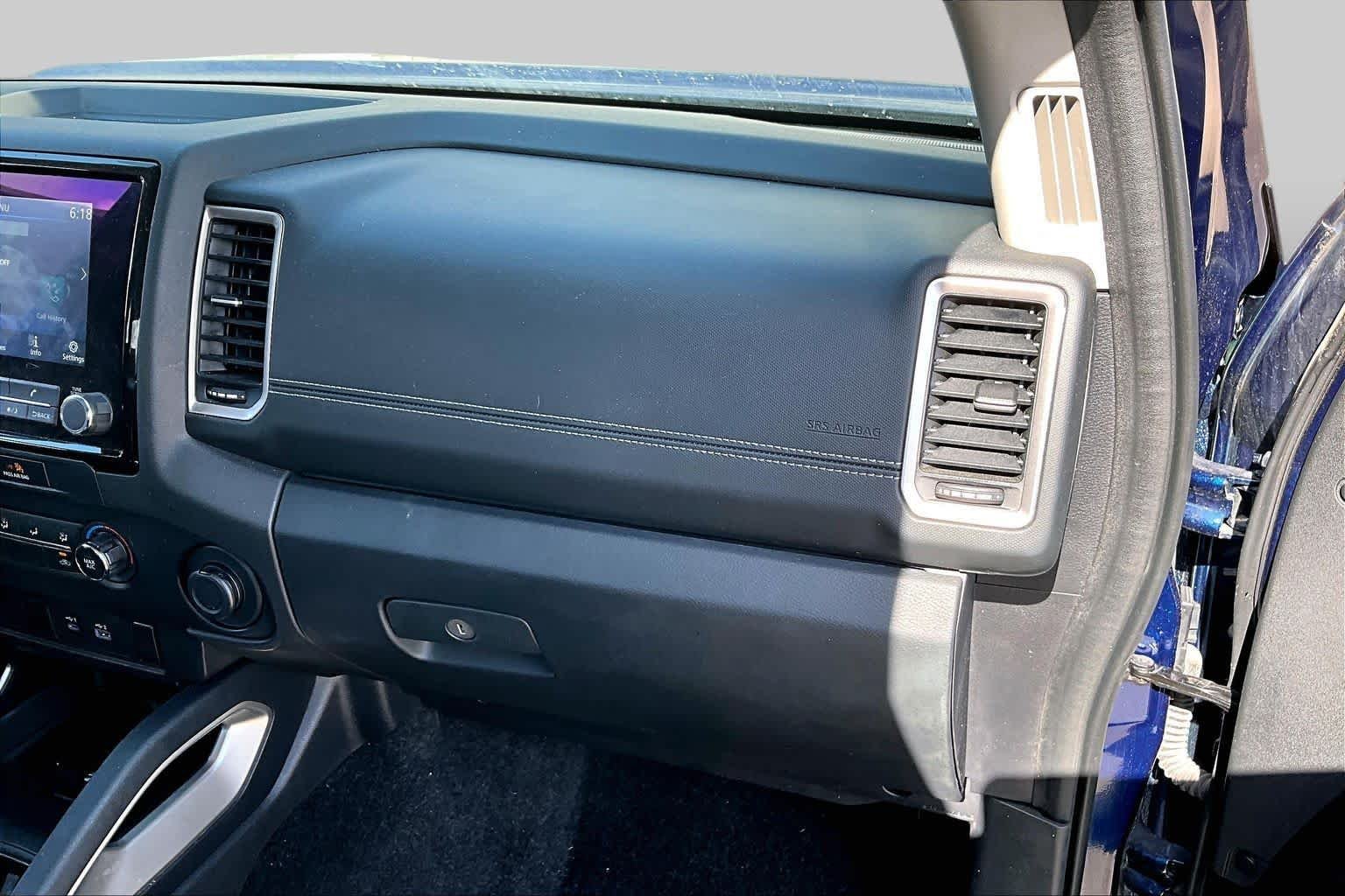 Used 2022 Deep Blue Pearl Nissan SV image 17