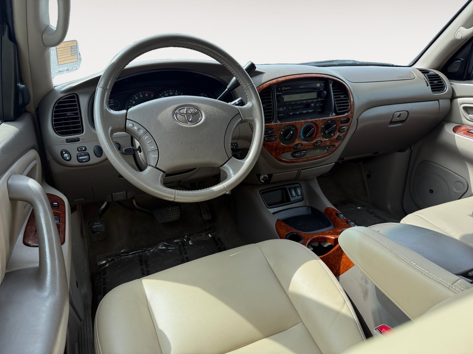 Used 2006 Natural White Toyota Limited image 15