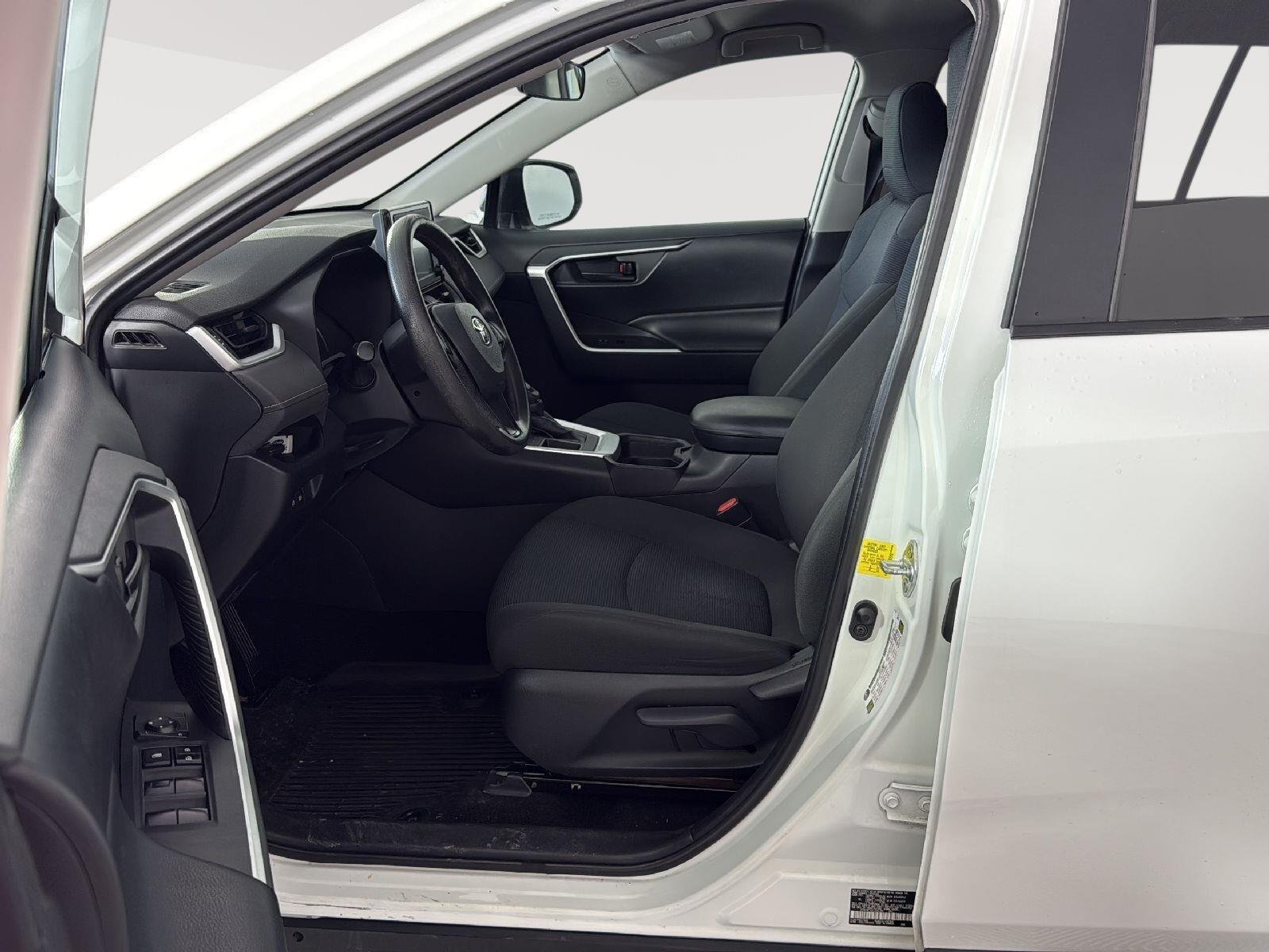 Used 2019 Super White Toyota LE image 5