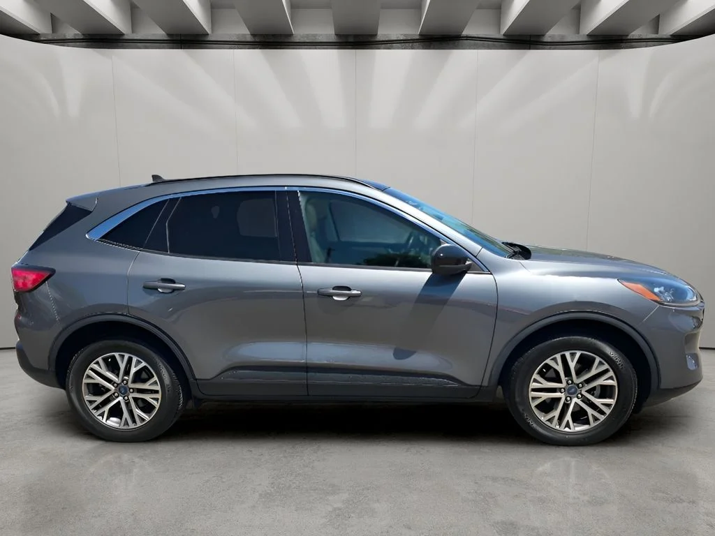 Used 2022 CARBONIZED GRAY Ford SEL image 11