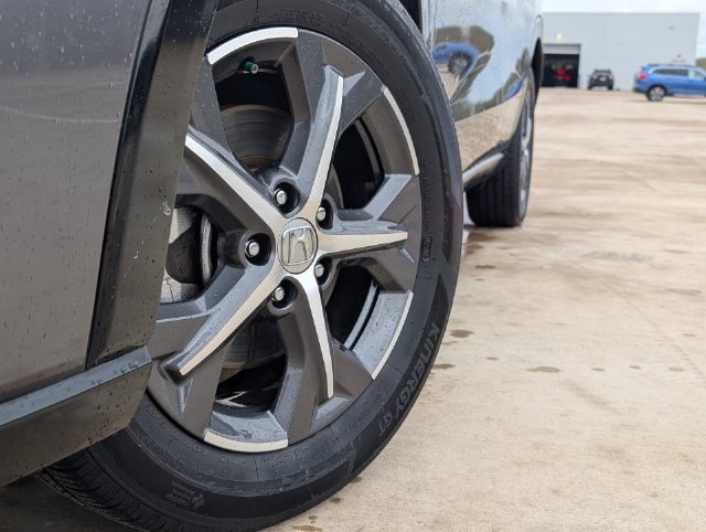 Used 2024 Gray Honda EX-L image 2